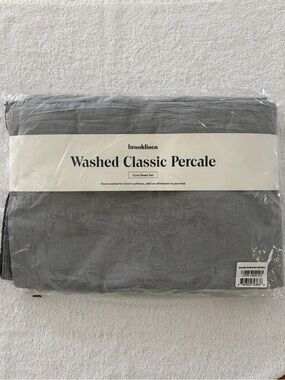 Brooklinen Washed Classic Percale sheet set — Mist Chambray